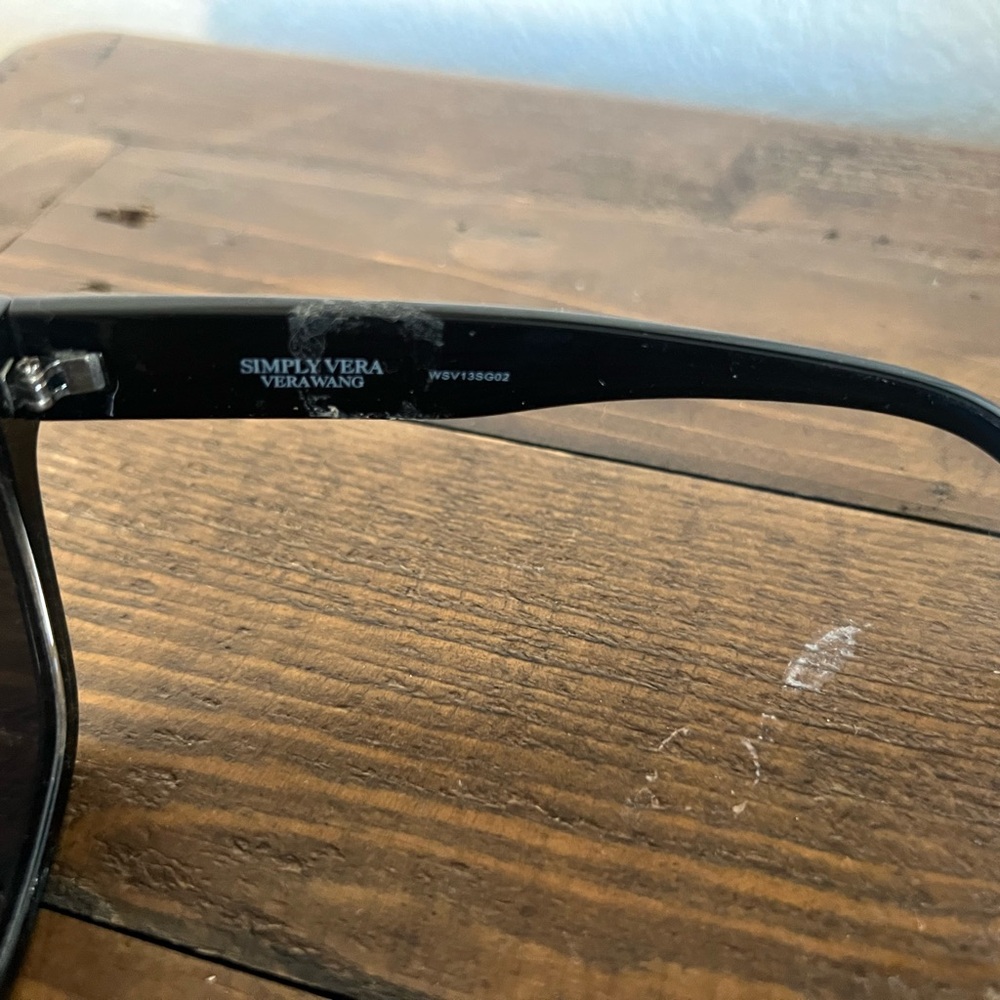 Sunglasses Bundle - Picture 2 of 8